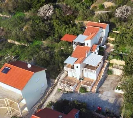 Podraduc Sa Pogledom Na Appartement Murter