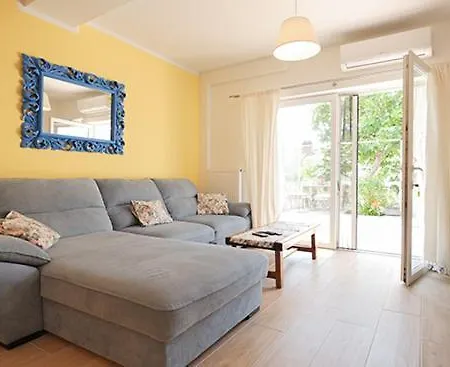 Podraduc Sa Pogledom Na Appartement