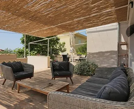 Appartement Podraduc Sa Pogledom Na *