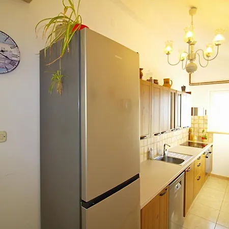 Appartement Podraduc Sa Pogledom Na